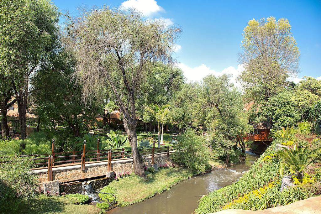 Отель Quinta Sauz Такамбаро-де-Кодальос Экстерьер фото